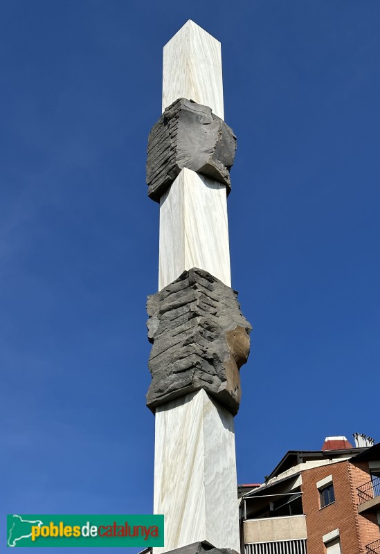 Barcelona - Monument a Josep Tarradellas