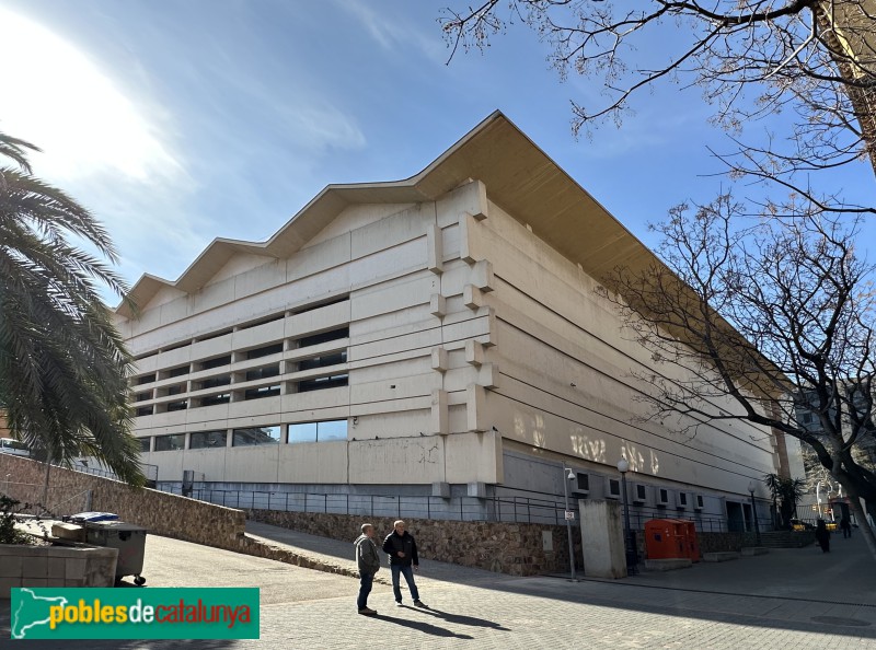 Barcelona - Piscina Sant Jordi (Foto: Albert Esteves, 2023) Barcelona - Piscina Sant Jordi