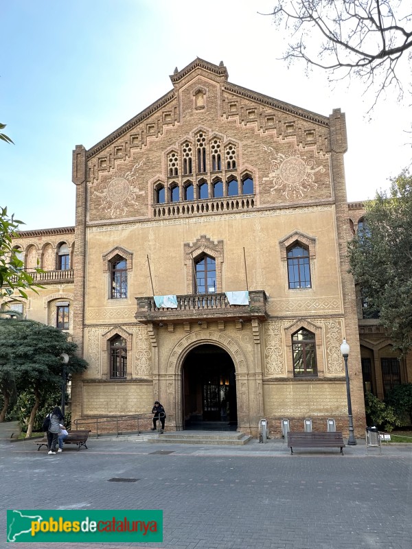 Barcelona - Escola Industrial. Residència d'Estudiants