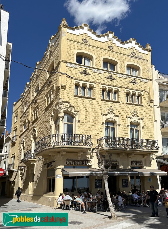 Sitges - Casa Simó Llauradó (Foto: Albert Esteves, 2023) Sitges - Casa Simó Llauradó