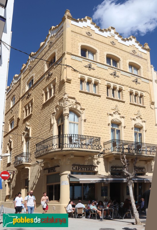 Sitges - Casa Simó Llauradó (Foto: Albert Esteves, 2023) Sitges - Casa Simó Llauradó