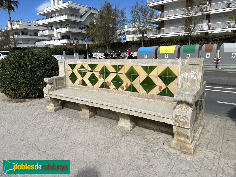 Sitges - Banc del Passeig Marítim