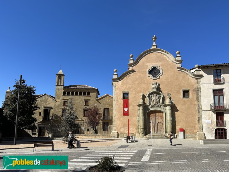 Vic - Església de l'Hospital de la Santa Creu