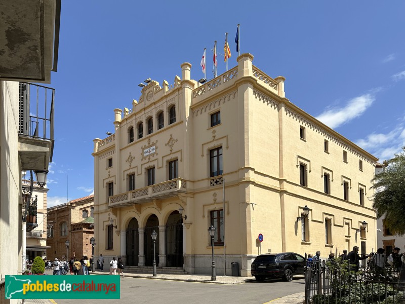 Sitges - Ajuntament (Foto: Albert Esteves, 2023) Sitges - Ajuntament
