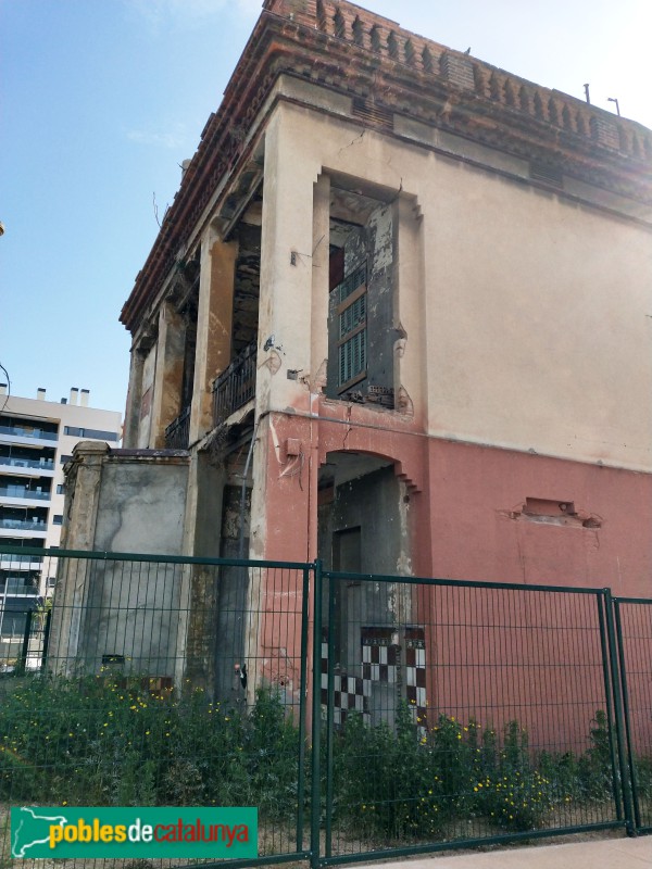 L'Hospitalet de Llobregat - Fàbrica Cosme Toda. Casa del director