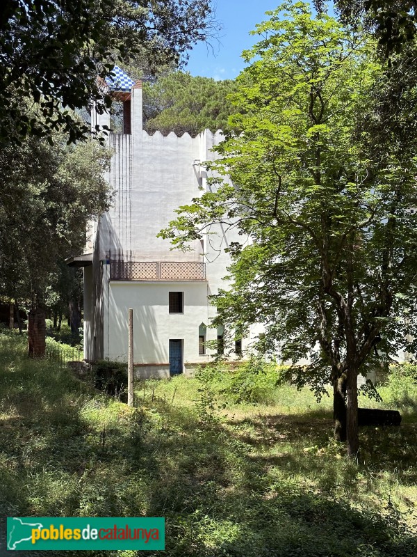 Gualba - Torre Montells (Foto: Albert Esteves, 2023) Gualba - Torre Montells