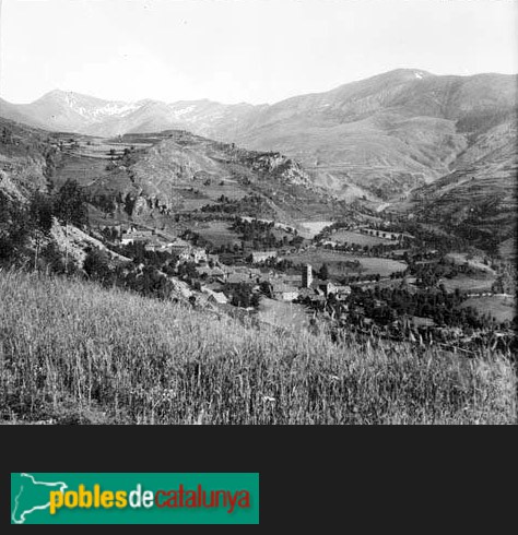 Nucli urbà de Durro (Foto: <i>Albert Oliveras -Arxiu Fotogràfic Centre Excursionista de Catalunya</i>, 1926) Nucli urbà de Durro