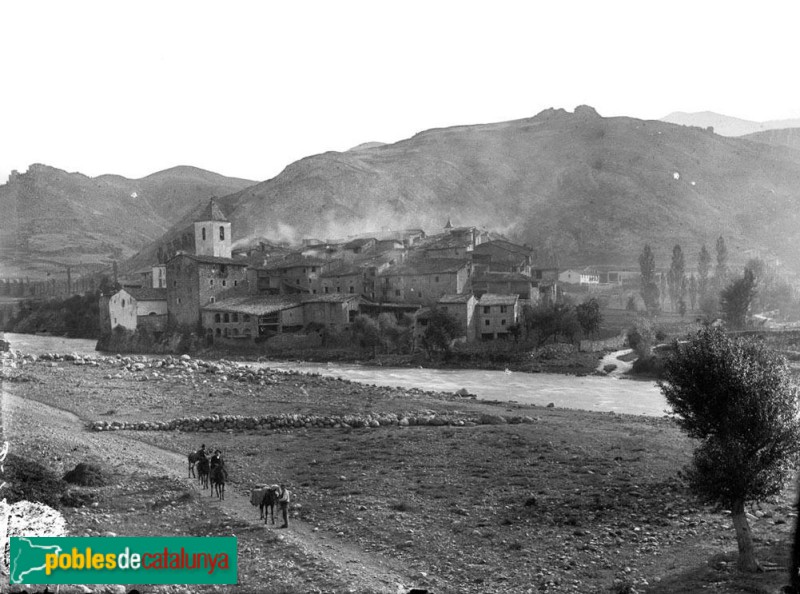 El Pont de Suert (Foto: <i>Juli Solé -Arxiu Fotogràfic Centre Excursionista de Catalunya</i>, 1906) El Pont de Suert