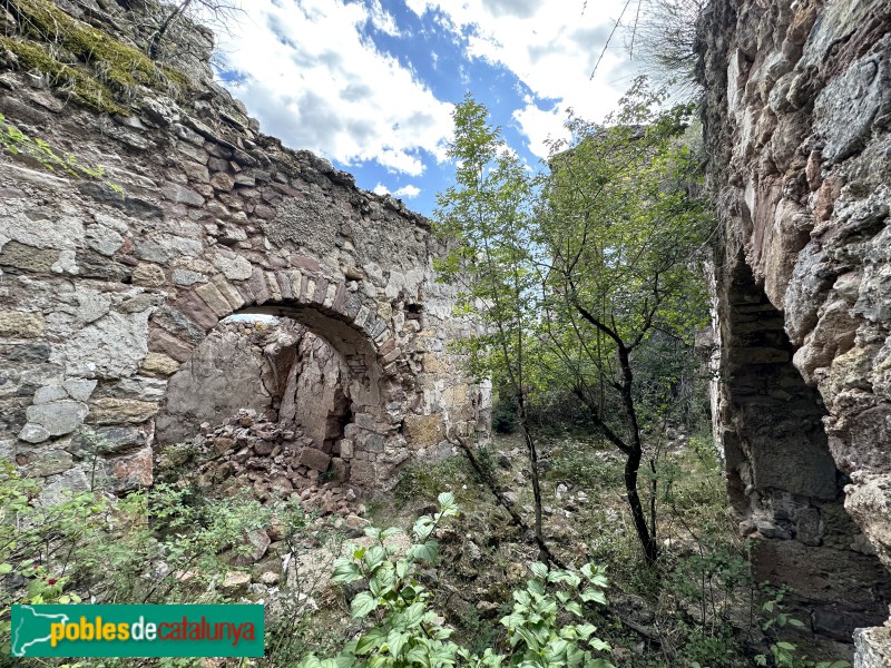 Sarroqueta - Església de Santa Maria (Foto: Albert Esteves, 2023) Sarroqueta - Església de Santa Maria