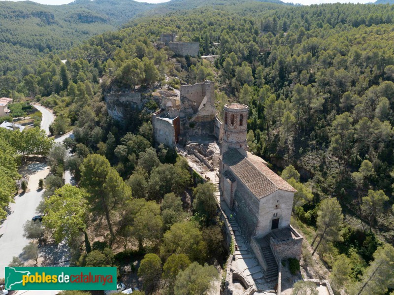 Gelida - Església i castell (Foto: Francesc Vidal-Barraquer, 2023) Gelida - Església i castell