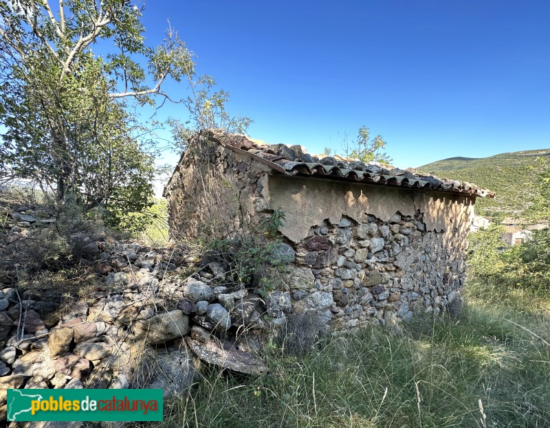 Perves - Ermita de Santa Llúcia