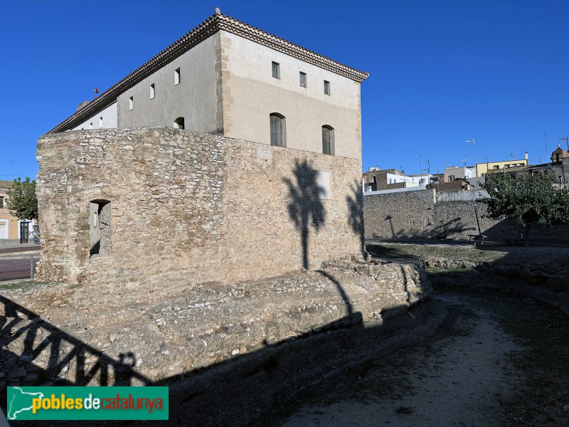 Amposta - Castell. Pany de la muralla sud