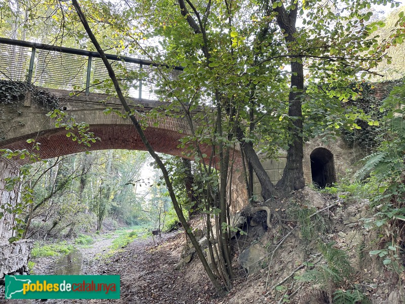 Vallgorguina - Pont d'en Pradell (Foto: Albert Esteves, 2023) Vallgorguina - Pont d'en Pradell