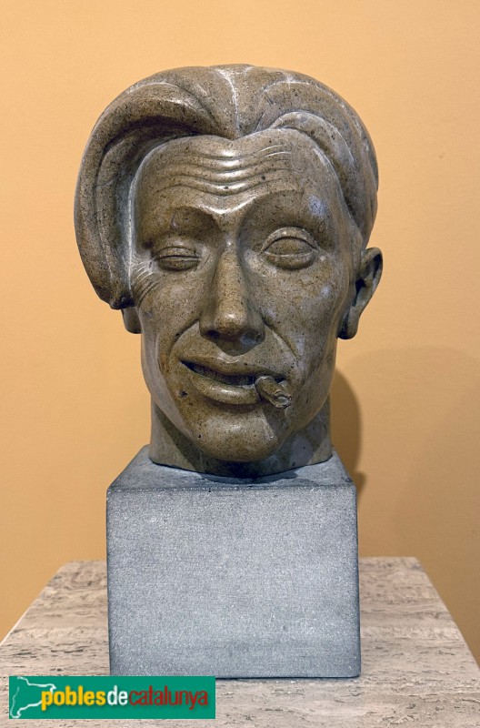 Tarragona - Museu d'Art Modern. Autoretrat de Salvador Martorell, c.1917 (Foto: Albert Esteves, 2023) Tarragona - Museu d'Art Modern. Autoretrat de Salvador Martorell, c.1917