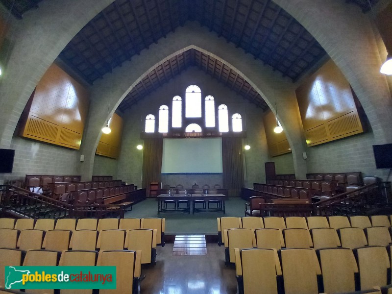 Barcelona - Escola Industrial. Escola del Treball. Sala d'actes