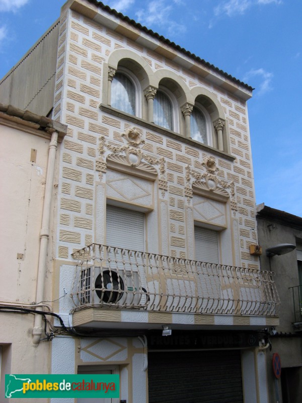 Castellbisbal - Casa del carrer Sant Miquel, 24