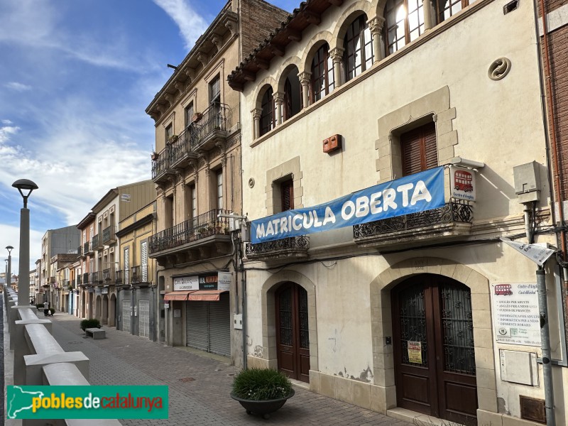 Castellbisbal - Carrer Pi i Margall (Foto: Albert Esteves, 2023) Castellbisbal - Carrer Pi i Margall