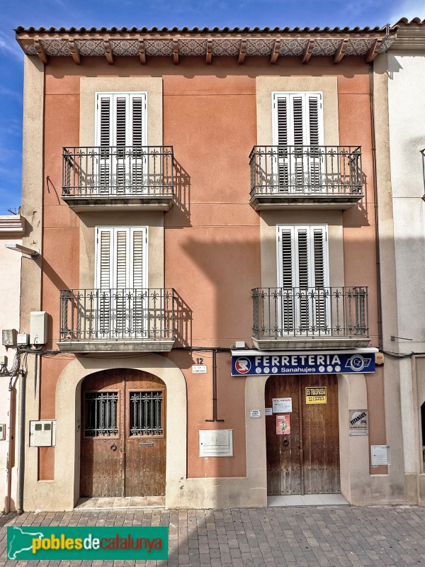 Castellbisbal - Carrer Pi i Margall. Ca l'Oreneta