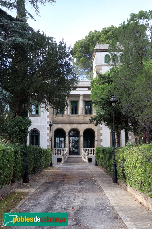 Llinars del Vallès - Torre de les Àguiles