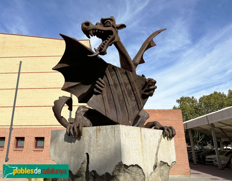Llinars del Vallès - Escultura <i>Drac Alat</i> (Foto: Albert Esteves, 2023) Llinars del Vallès - Escultura <i>Drac Alat</i>