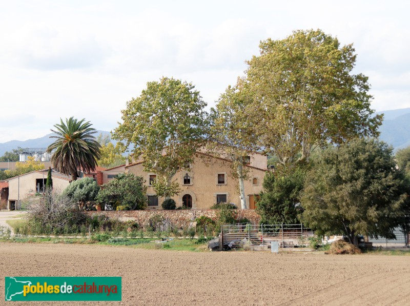 Llinars del Vallès - Can Llobera (Foto: Albert Esteves, 2023) Llinars del Vallès - Can Llobera