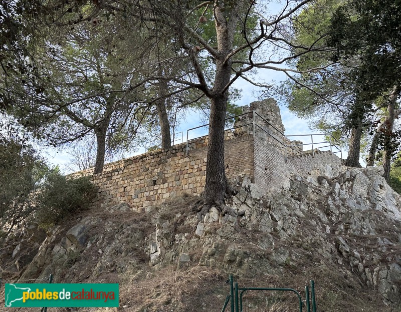Llinars del Vallès - Castell Vell del Far (Foto: Albert Esteves, 2023) Llinars del Vallès - Castell Vell del Far