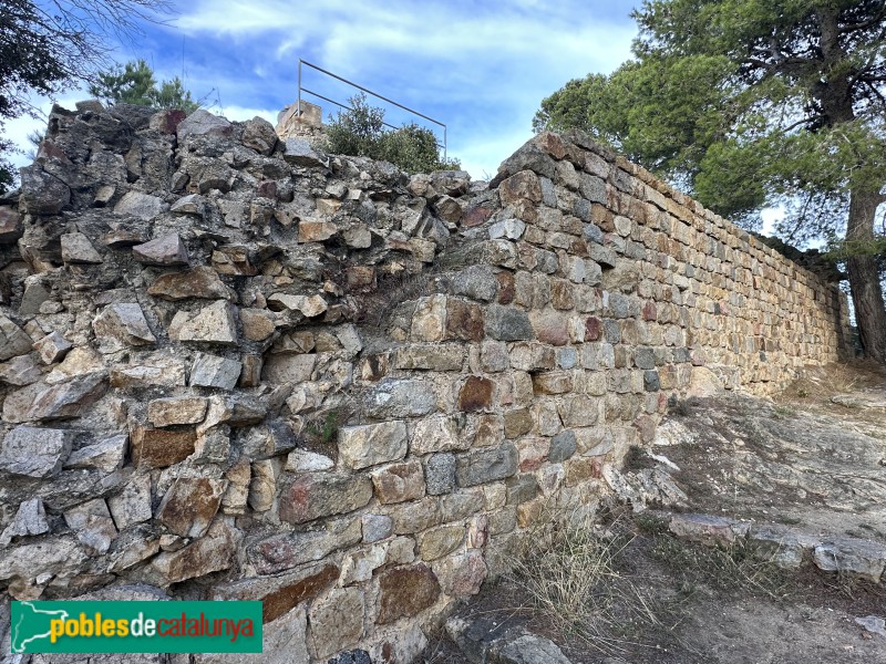 Llinars del Vallès - Castell Vell del Far (Foto: Albert Esteves, 2023) Llinars del Vallès - Castell Vell del Far