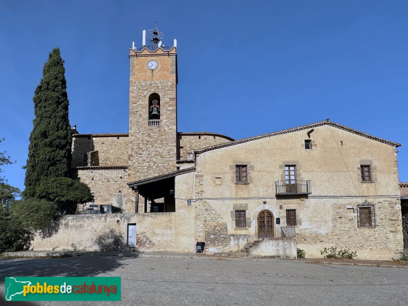 Santa Eulàlia de Ronçana - Església de Santa Eulàlia i rectoria (Foto: Albert Esteves, 2023) Santa Eulàlia de Ronçana - Església de Santa Eulàlia i rectoria