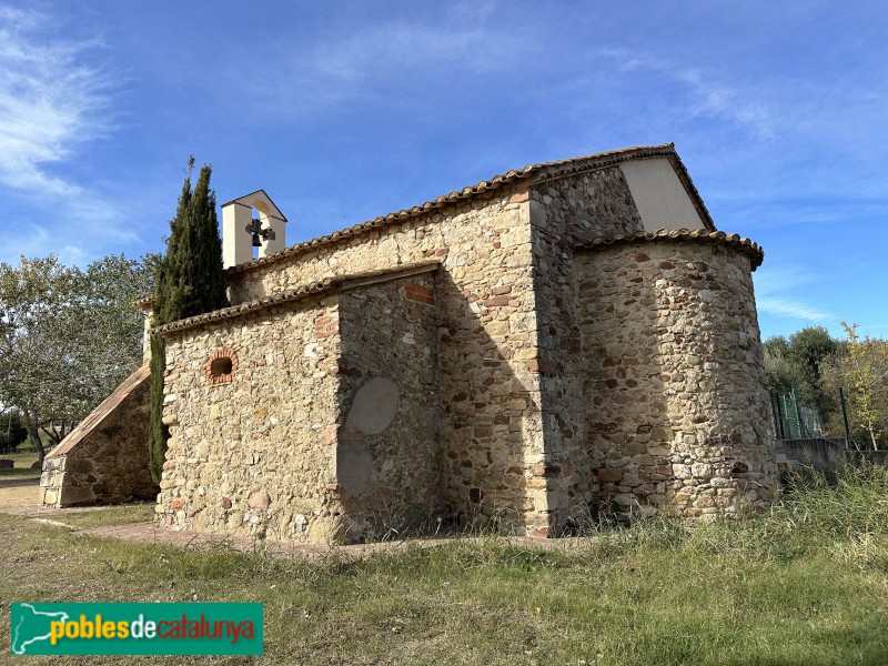 Santa Eulàlia de Ronçana - Capella de Sant Simplici (Foto: Albert Esteves, 2023) Santa Eulàlia de Ronçana - Capella de Sant Simplici