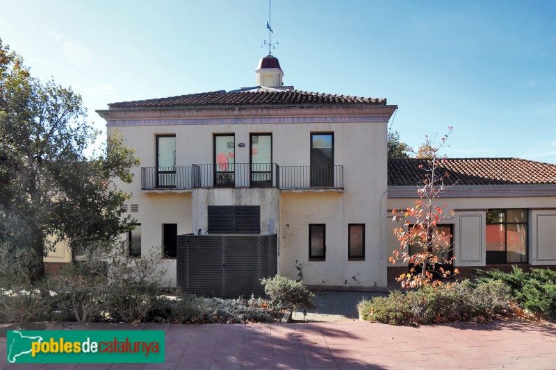 Sant Antoni de Vilamajor - Escoles Velles (Foto: Albert Esteves, 2023) Sant Antoni de Vilamajor - Escoles Velles