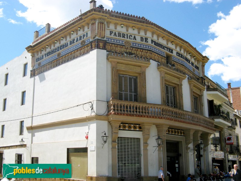 Sant Cugat del Vallès - Terrisseria Arpí