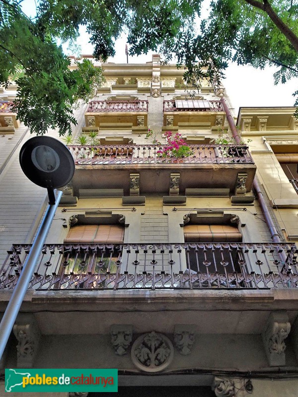 Barcelona - Casa Henriette Cros (Dalmau, 13) (Foto: Sergi Suárez, 2023) Barcelona - Casa Henriette Cros (Dalmau, 13)