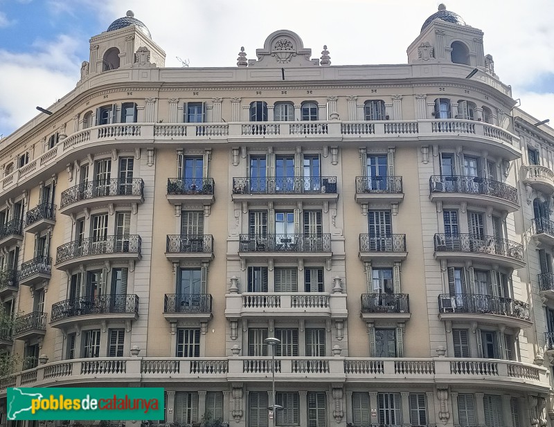 Barcelona - París, 150 / Casanova, 184 (Foto: Anna Corcoll, 2023) Barcelona - París, 150 / Casanova, 184