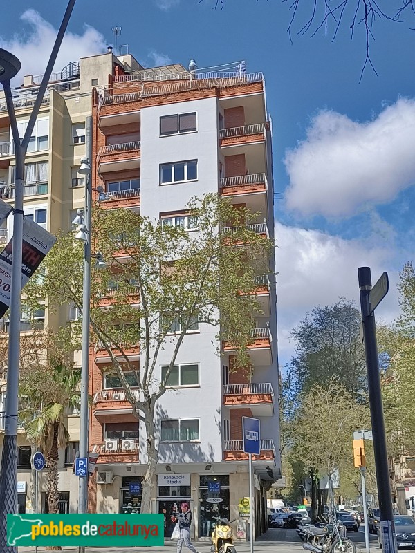 Barcelona - Villarroel, 121-123