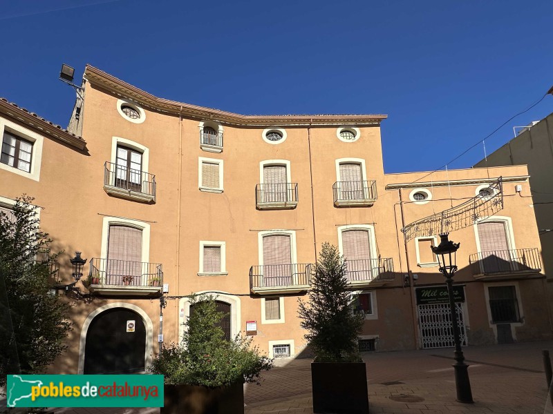Cal Recasens (Cal Posas)