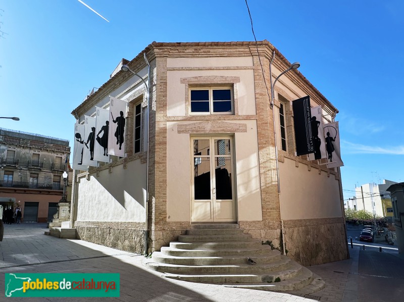 Vilafranca del Penedès - Mercat d'Aviram (Casa de la Festa Major)