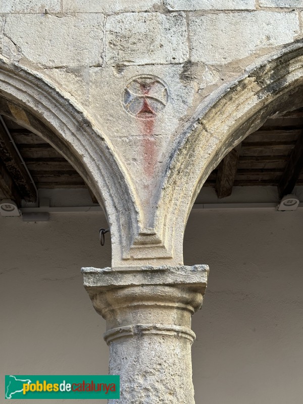 Vilafranca del Penedès - Convent dels Trinitaris. Claustre