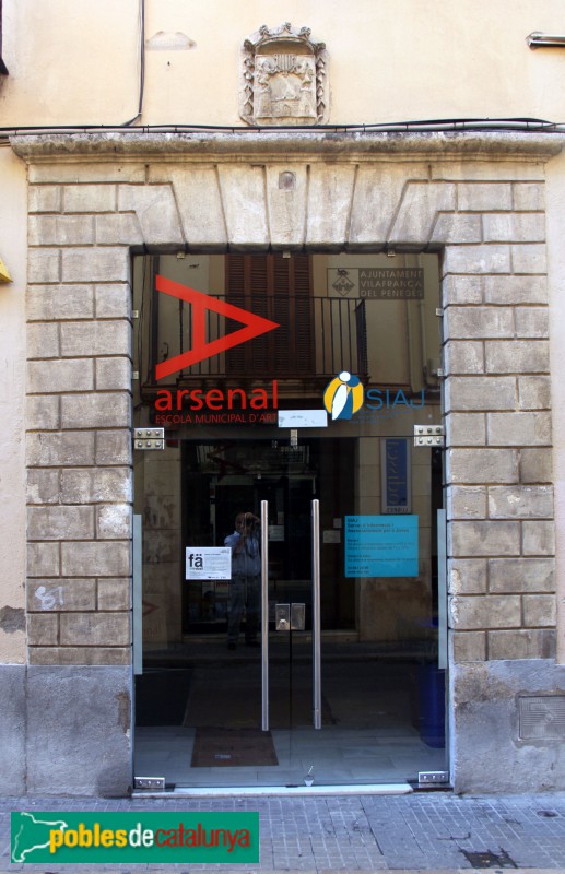 Vilafranca del Penedès - Convent de la Trinitat (Foto: Albert Esteves, 2012) Vilafranca del Penedès - Convent de la Trinitat