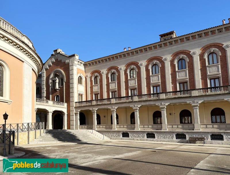 Vilafranca del Penedès - Església de la Mare de Déu del Pilar