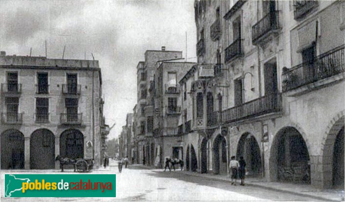 Ulldecona - Porxos de la plaça de l'Església. Postal antiga Ulldecona - Porxos de la plaça de l'Església. Postal antiga