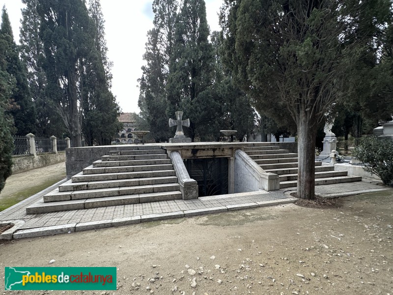 Vilafranca del Penedès - Cementiri. Panteó de les víctimes de la Guerra Civil