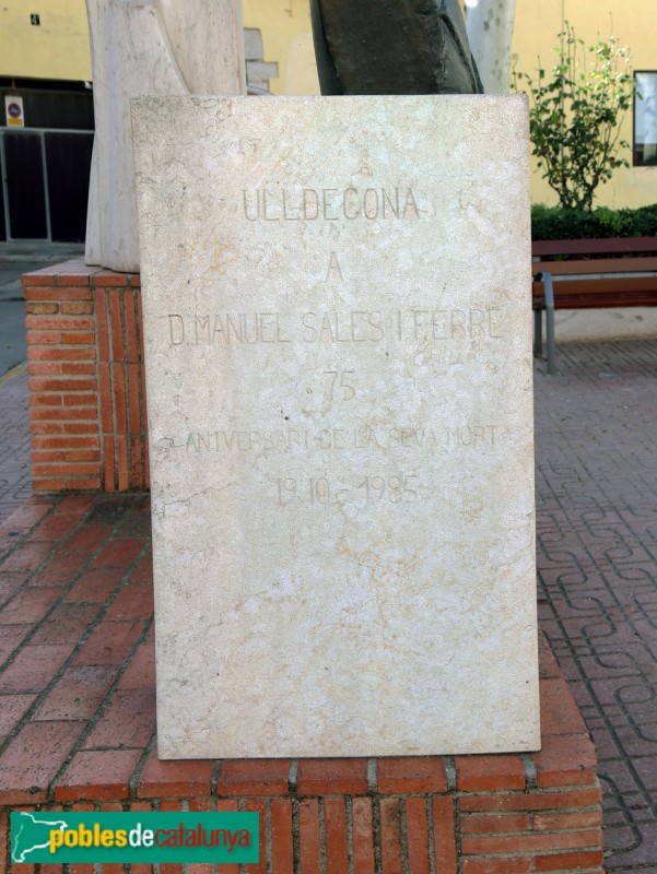 Ulldecona - Monument a Manuel Sales i Ferré