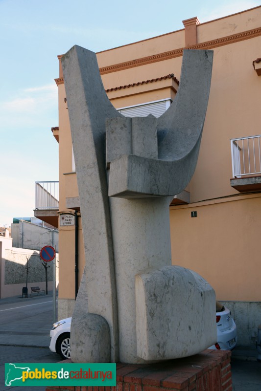 Ulldecona - Monument a Manuel Sales i Ferré