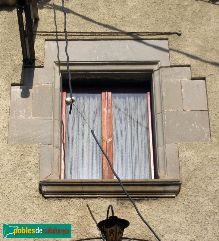 Lliçà d'Amunt - Can Marlès (Foto: <i>Òscar de Castro / Josep Font -Invarquit.gencat.cat-</i>, 2020) Lliçà d'Amunt - Can Marlès