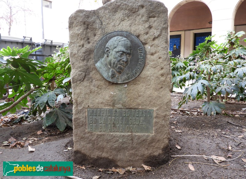 Barcelona - Monument a Antonio Machín