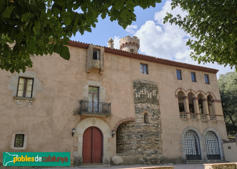 Sant Esteve de Palautordera - Castell de Fluvià (Casa Palau)