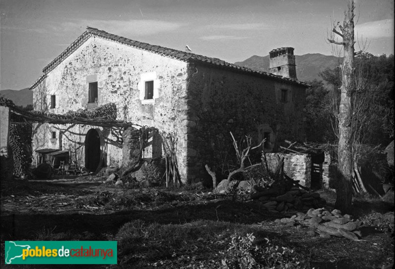 Sant Esteve de Palautordera - Can Cucurull (Foto: <i>Josep M. Armengol -Arxiu Fotogràfic Centre Excursionista de Catalunya-</i>, 1899-1915) Sant Esteve de Palautordera - Can Cucurull
