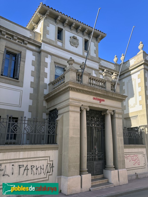 Sant Sadurní d'Anoia - Edifici de la Caixa de Pensions