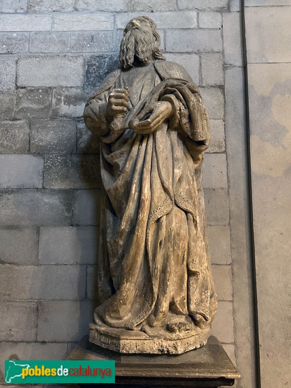 Girona - Catedral. Escultura procedent de la porta dels Apòstols