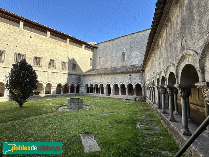 Girona - Claustre de la catedral (Foto: Albert Esteves, 2024) Girona - Claustre de la catedral